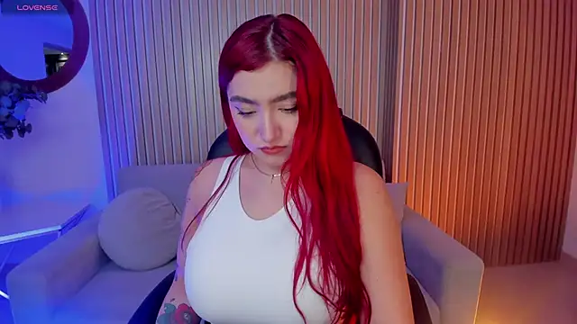 ViolettCastel online show from February 27, 7:47 pm