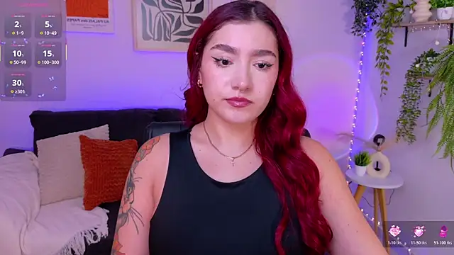 ViolettCastel online show from May 17, 7:32 pm