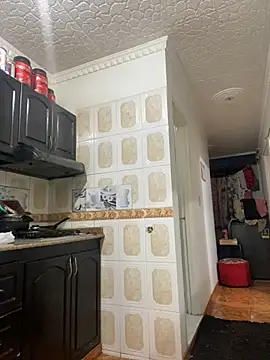 Snapshot of sweetsarabig22cm chatting on March 14, 1:16 am sweetsarabig22cm online show from March 14, 1:16 am