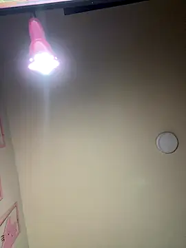 Kimmymadison- online show from November 21, 7:07 am