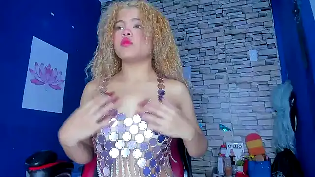 sofiacastillo01 online show from February 23, 1:10 pm