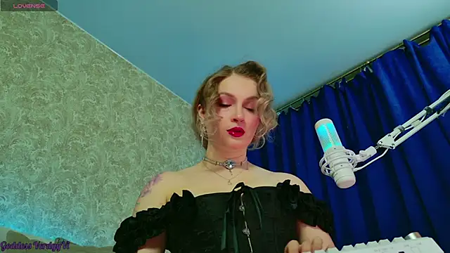 VerdgyMiller online show from December 16, 7:35 am