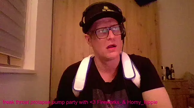 Snapshot of Bigthroaterboy chatting on March 3, 12:48 am Bigthroaterboy online show from March 3, 12:48 am