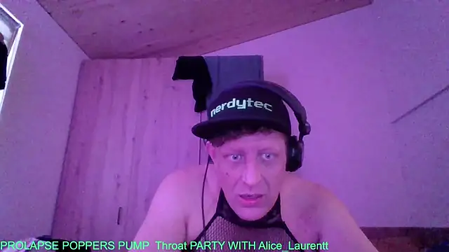 Bigthroaterboy online show from October 5, 10:13 am