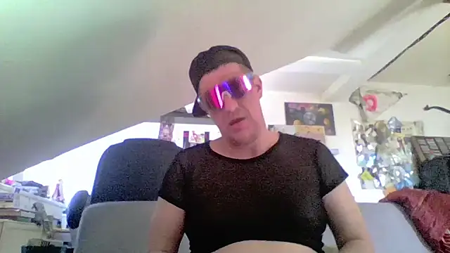 Bigthroaterboy online show from June 23, 3:43 pm