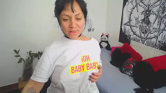 Snapshot of lili_peach chatting on March 15, 3:37 pm lili peach online show from March 15, 3:37 pm