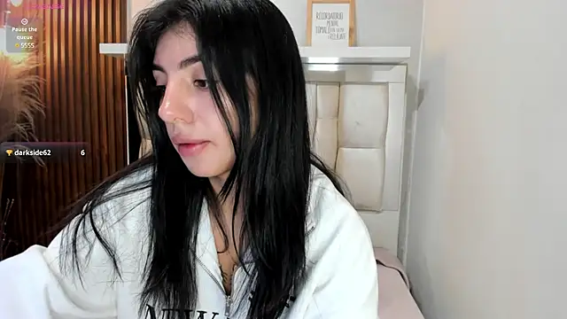 Snapshot of ANTONELLA__ROUSE_ chatting on December 19, 11:35 pm ANTONELLA ROUSE online show from December 19, 11:35 pm