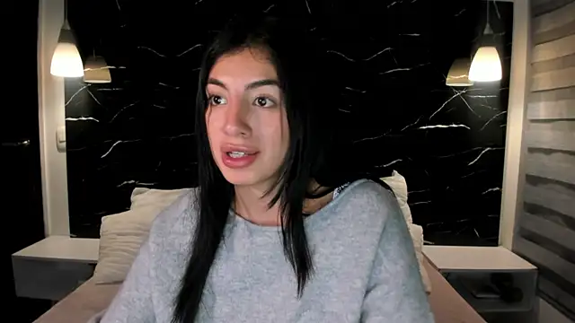 Snapshot of ANTONELLA__ROUSE_ chatting on December 22, 7:44 am ANTONELLA ROUSE online show from December 22, 7:44 am