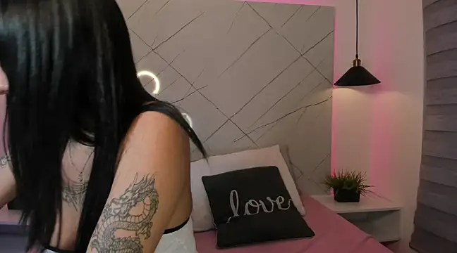 Snapshot of ANTONELLA__ROUSE_ chatting on February 17, 4:20 am ANTONELLA ROUSE online show from February 17, 4:20 am