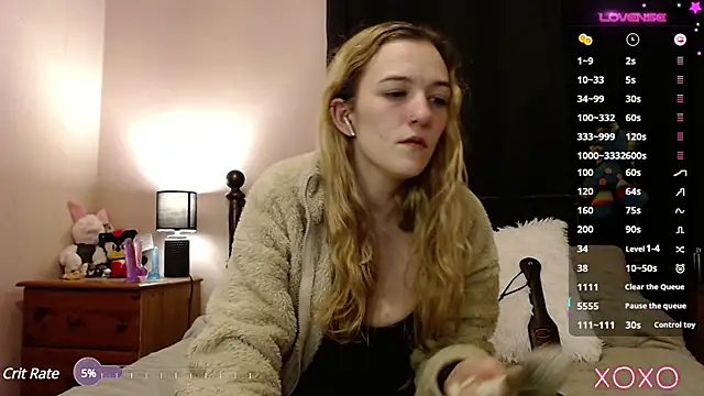 EllieeRose online show from December 16, 5:49 am