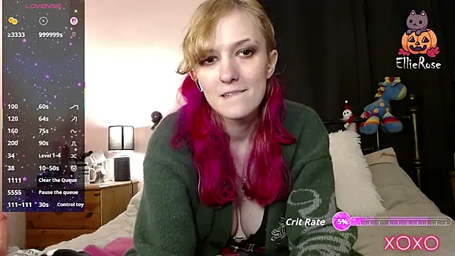EllieeRose online show from January 15, 8:45 pm