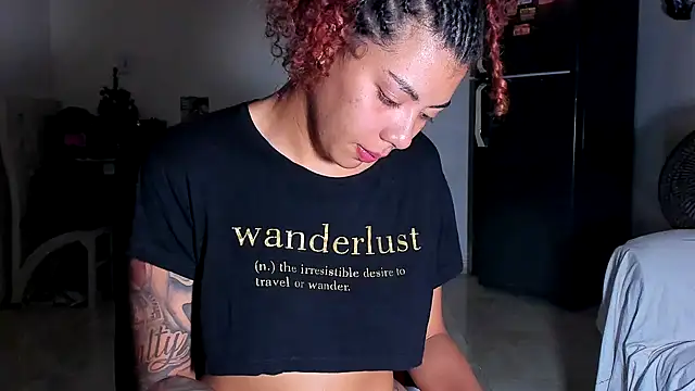 kerlysmith 24 online show from December 15, 2:10 pm