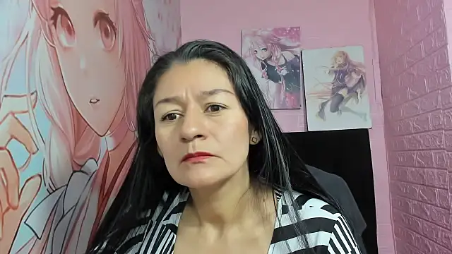 AllysonMilf69 online show from February 4, 1:38 pm