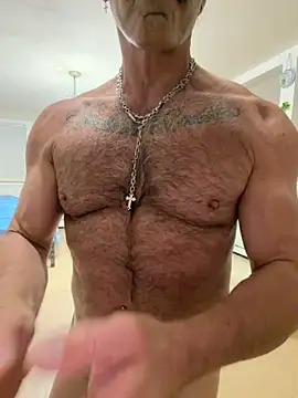 DaddySnowXX online show from May 13, 2:53 am