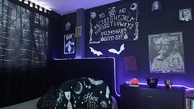 Goddess Mortem online show from March 2, 7:21 pm