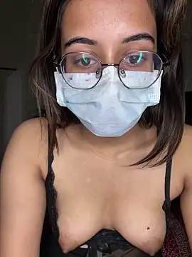 HotIndianCouple  8 online show from January 4, 1:52 am