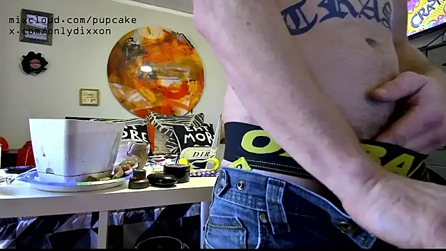 trash4cash online show from December 2, 5:59 pm