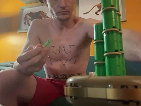 trash4cash online show from January 7, 6:10 pm