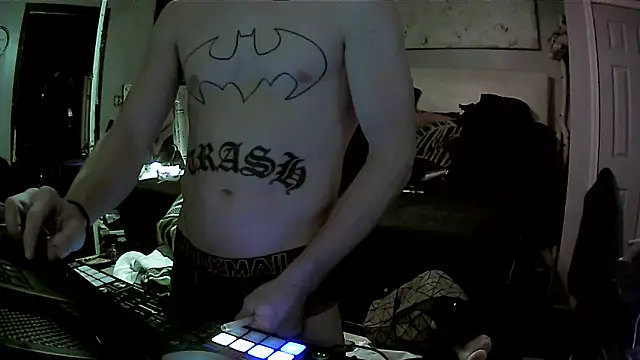 trash4cash online show from May 3, 7:47 am