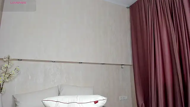 Erika Carpenter online show from May 16, 12:07 am