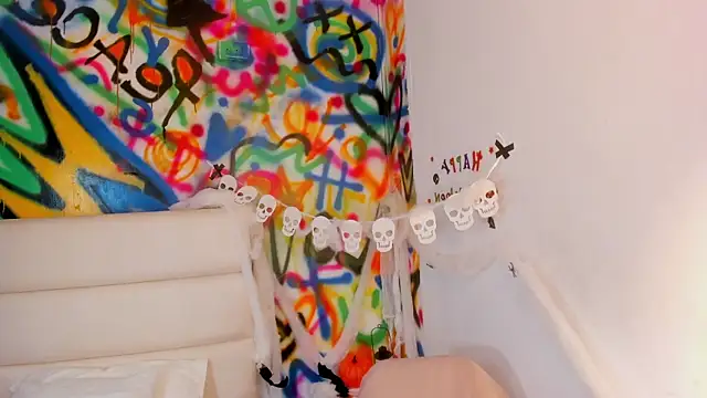 Liana Bernocchi online show from October 10, 10:53 pm