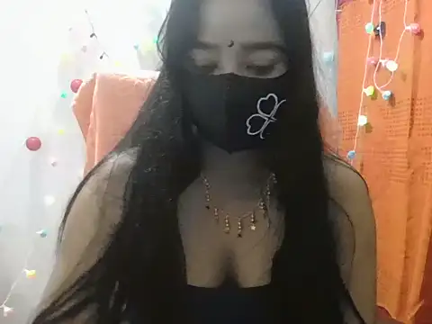 Snapshot of Chitrani- chatting on January 13, 11:04 am Chitrani- online show from January 13, 11:04 am