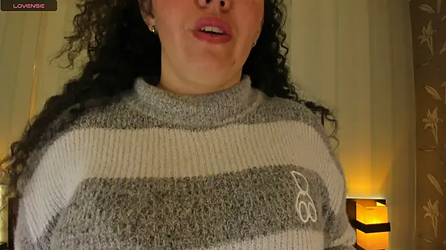 Snapshot of Valeria__soler chatting on March 5, 12:55 pm Valeria soler online show from March 5, 12:55 pm