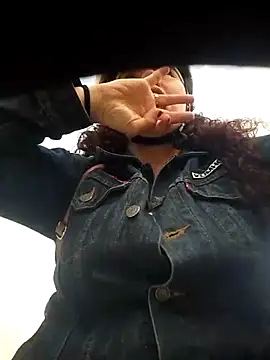 Snapshot of Valeria__soler chatting on September 27, 8:47 pm Valeria soler online show from September 27, 8:47 pm