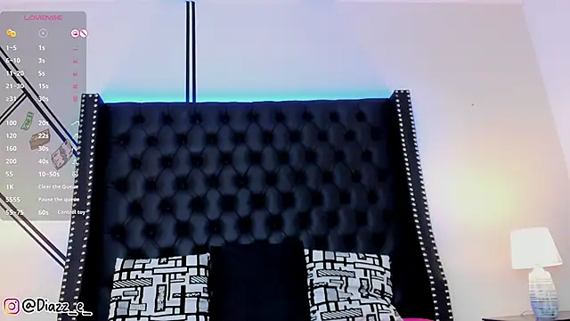 Snapshot of _evelin_diaz chatting on January 21, 3:21 pm evelin diaz online show from January 21, 3:21 pm