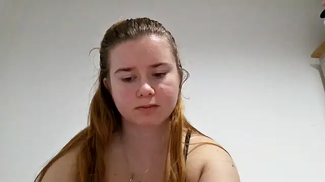 rosydee nonnude online show from March 6, 9:53 pm