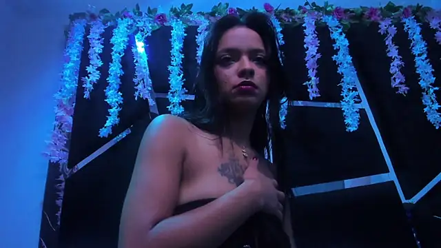 MaddyHudson online show from October 10, 5:56 pm