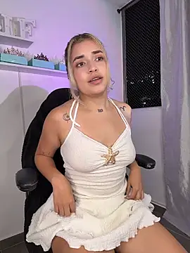 JoselinFlower  online show from May 19, 1:56 am