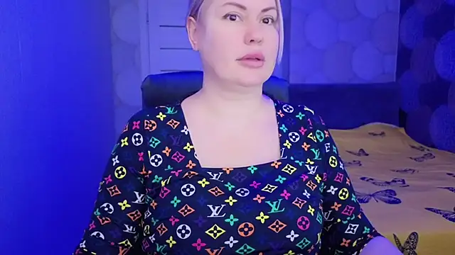 Snapshot of natusik chatting on March 8, 4:27 am natusik online show from March 8, 4:27 am