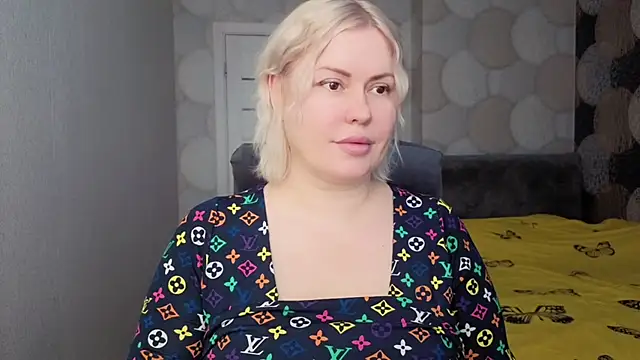 Snapshot of natusik chatting on March 14, 6:30 am natusik online show from March 14, 6:30 am