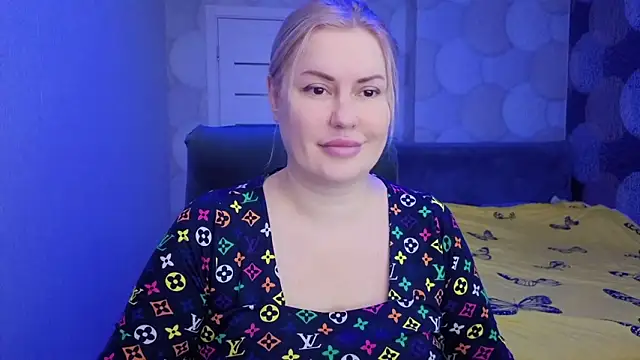 Snapshot of natusik chatting on March 21, 3:22 am natusik online show from March 21, 3:22 am