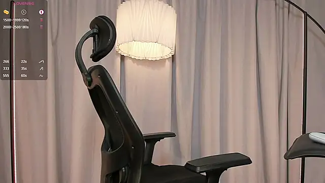 ariana fitl  online show from October 12, 4:55 am