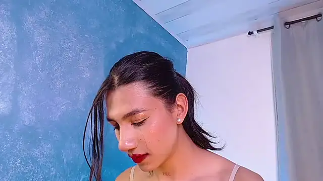 sofiaa grey  online show from February 1, 4:33 pm