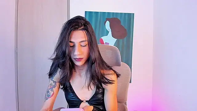 sofiaa grey  online show from March 21, 4:10 pm