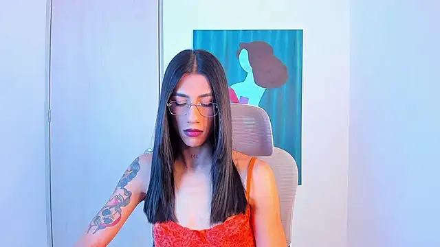 sofiaa grey  online show from May 5, 2:47 pm