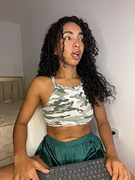 nicoleebony1 online show from November 19, 8:20 pm