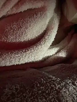 n n mao online show from February 24, 2:37 pm