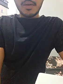 Snapshot of alesssterling chatting on May 2, 4:12 pm alesssterling online show from May 2, 4:12 pm