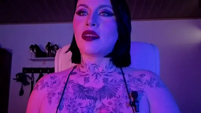 Olivia seex online show from October 23, 2:05 pm