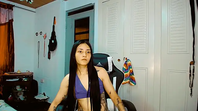2girlsdream  online show from February 22, 9:59 pm