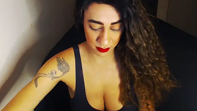 Snapshot of gauchinhaG chatting on March 15, 4:57 pm gauchinhaG online show from March 15, 4:57 pm