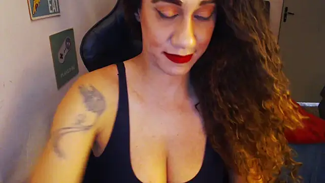 Snapshot of gauchinhaG chatting on March 24, 6:57 pm gauchinhaG online show from March 24, 6:57 pm