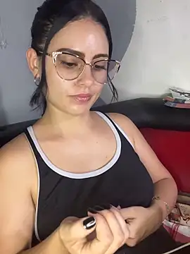 Azuna25 online show from March 7, 8:39 pm