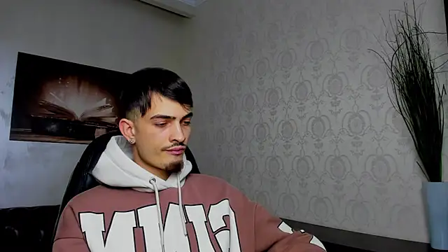 BrandonTate online show from March 2, 6:30 pm