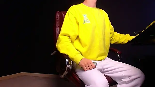 BrandonTate online show from October 8, 10:35 am