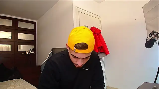 BrandonTate online show from November 5, 9:42 am